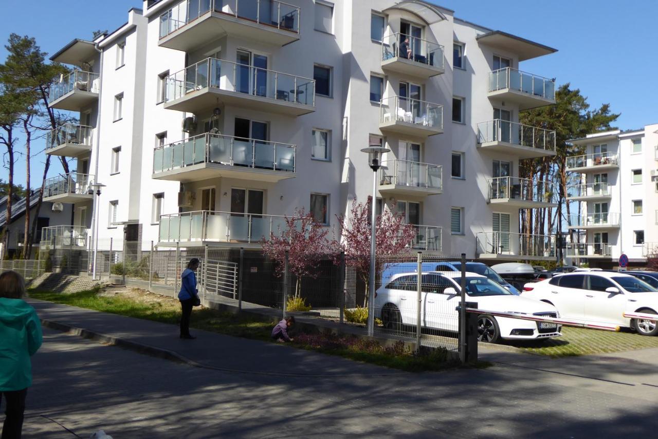 Dziwnowek Lesne Tarasy Blue Apartment Luaran gambar