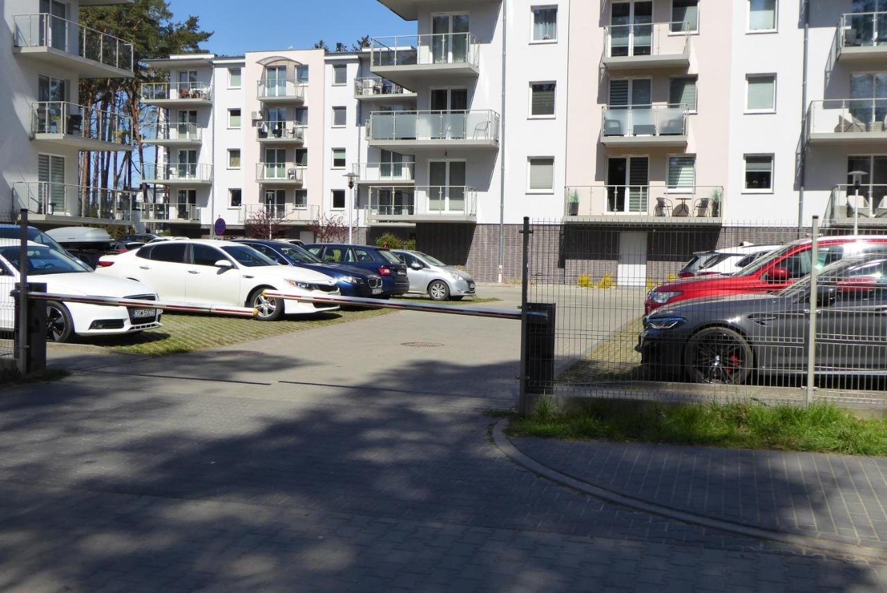Dziwnowek Lesne Tarasy Blue Apartment Luaran gambar